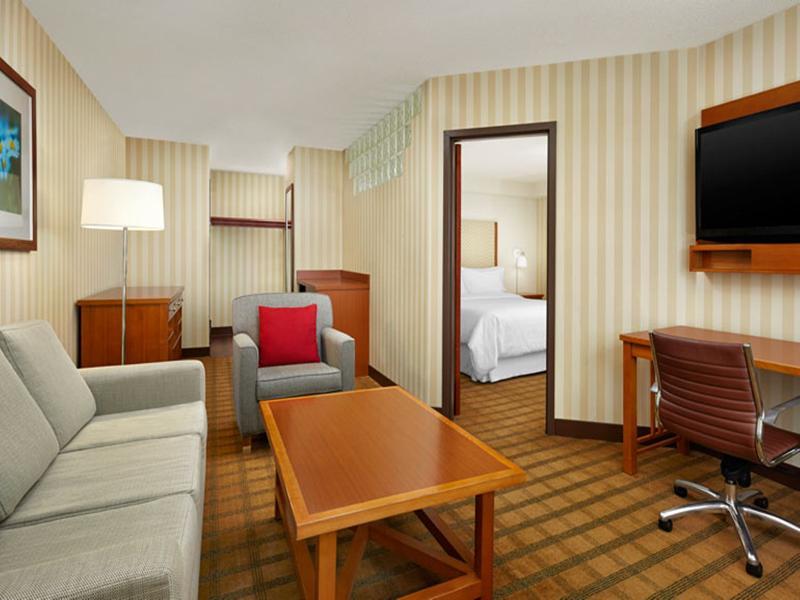Four Points By Sheraton Edmonton South Exterior foto